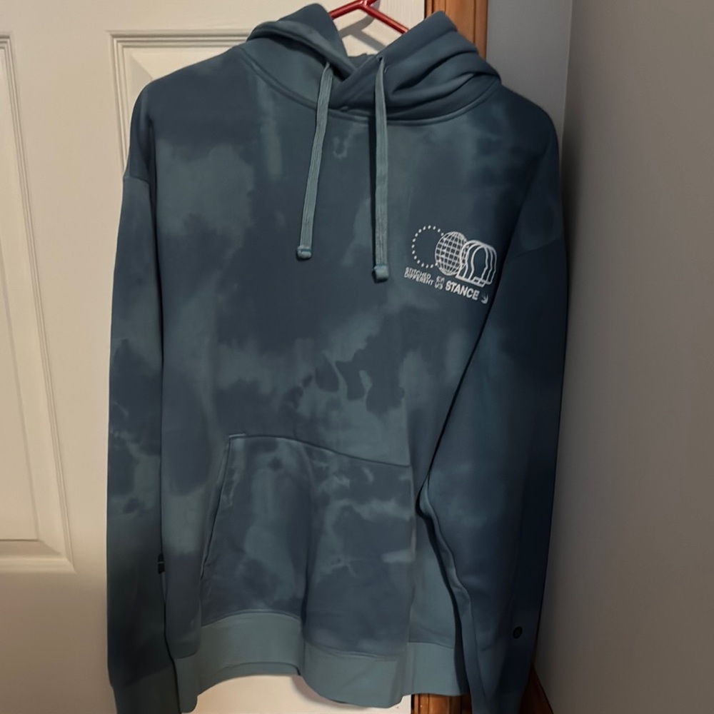 Men’s Stance size large blue patterned hoodie